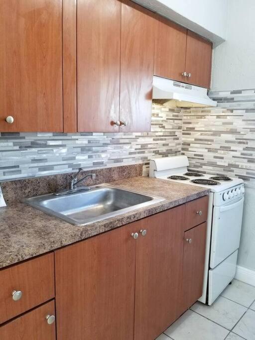 Ultra Glam Apartment 5 Miles From Hard Rock Casino 할리우드 외부 사진